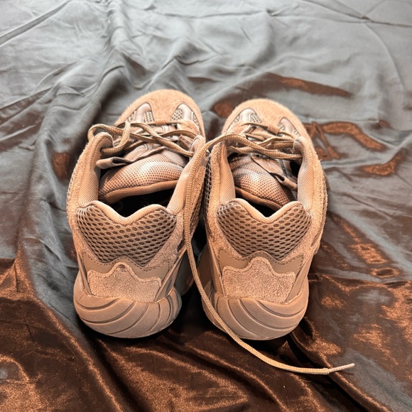 Yeezy 500 “Granite” - Picture 6 of 7